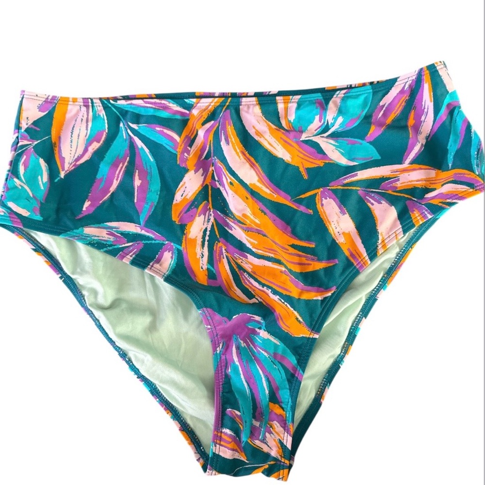 🆕 Cupshe 2-Piece Swimsuit Size XL - Picture 2 of 6